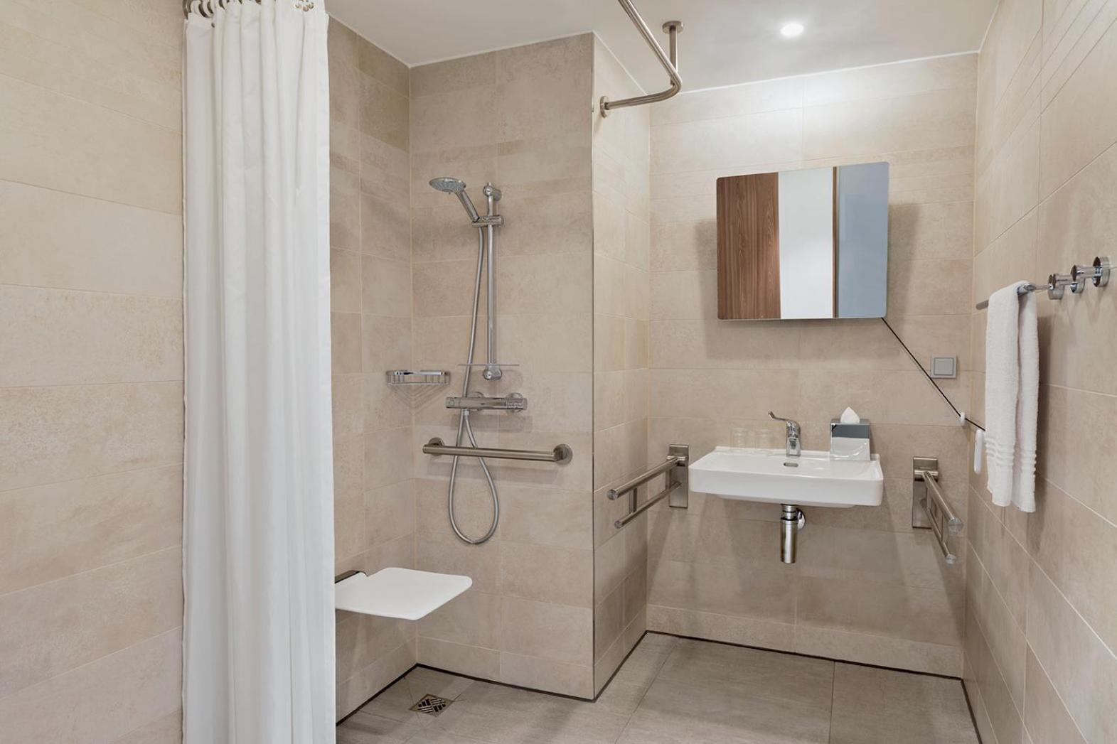 Courtyard By Marriott Szczecin City 外观 照片